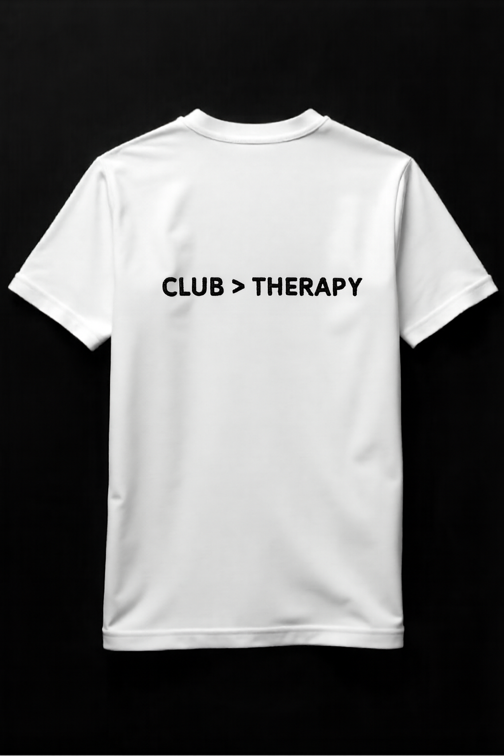 T-shirt "CLUB > THERAPY"