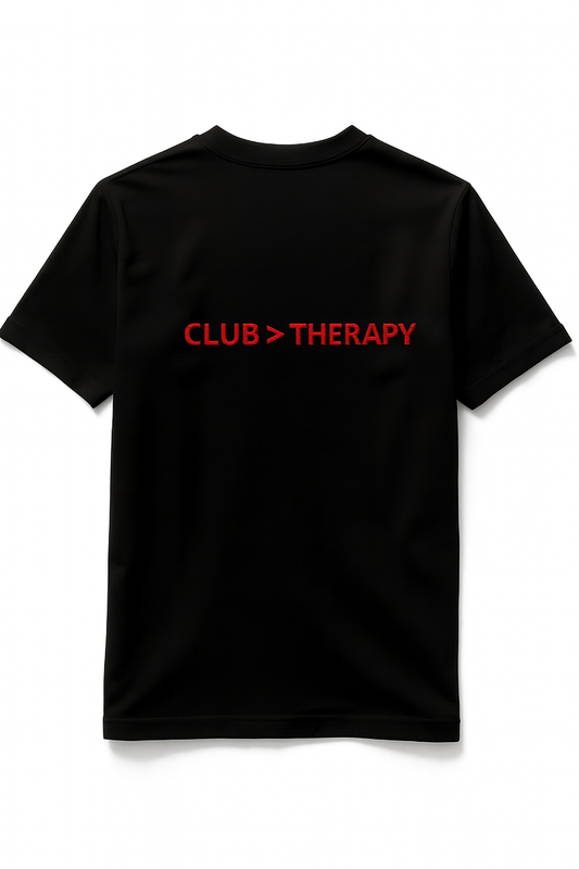 T-shirt "CLUB > THERAPY"